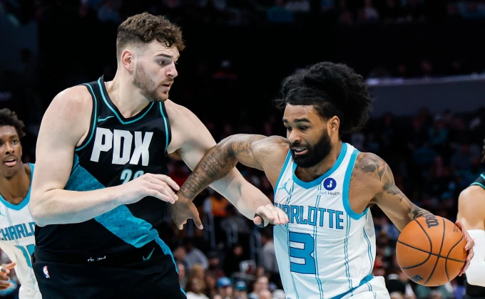 AP Photo/Nell Redmond